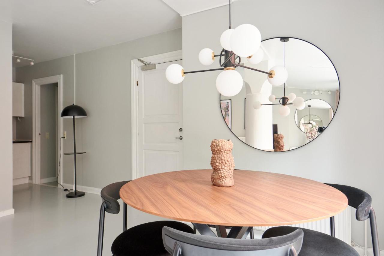 Stylish Ground Floor Apartment Perfect For Couples Köpenhamn Exteriör bild